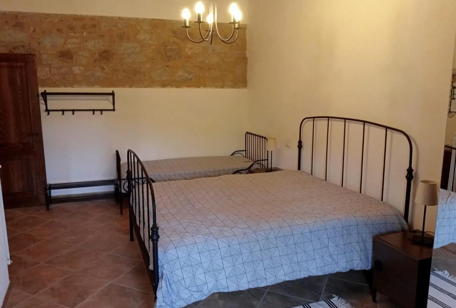 Podere Santa Benedetta Camera Ribolla Penzion