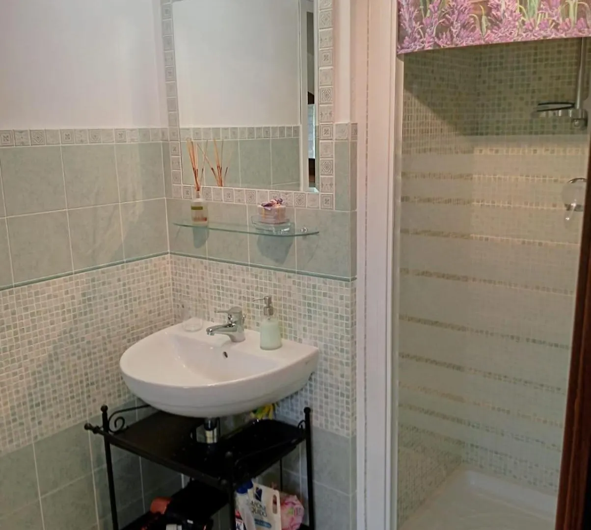 Podere Santa Benedetta Camera Ribolla Guest house